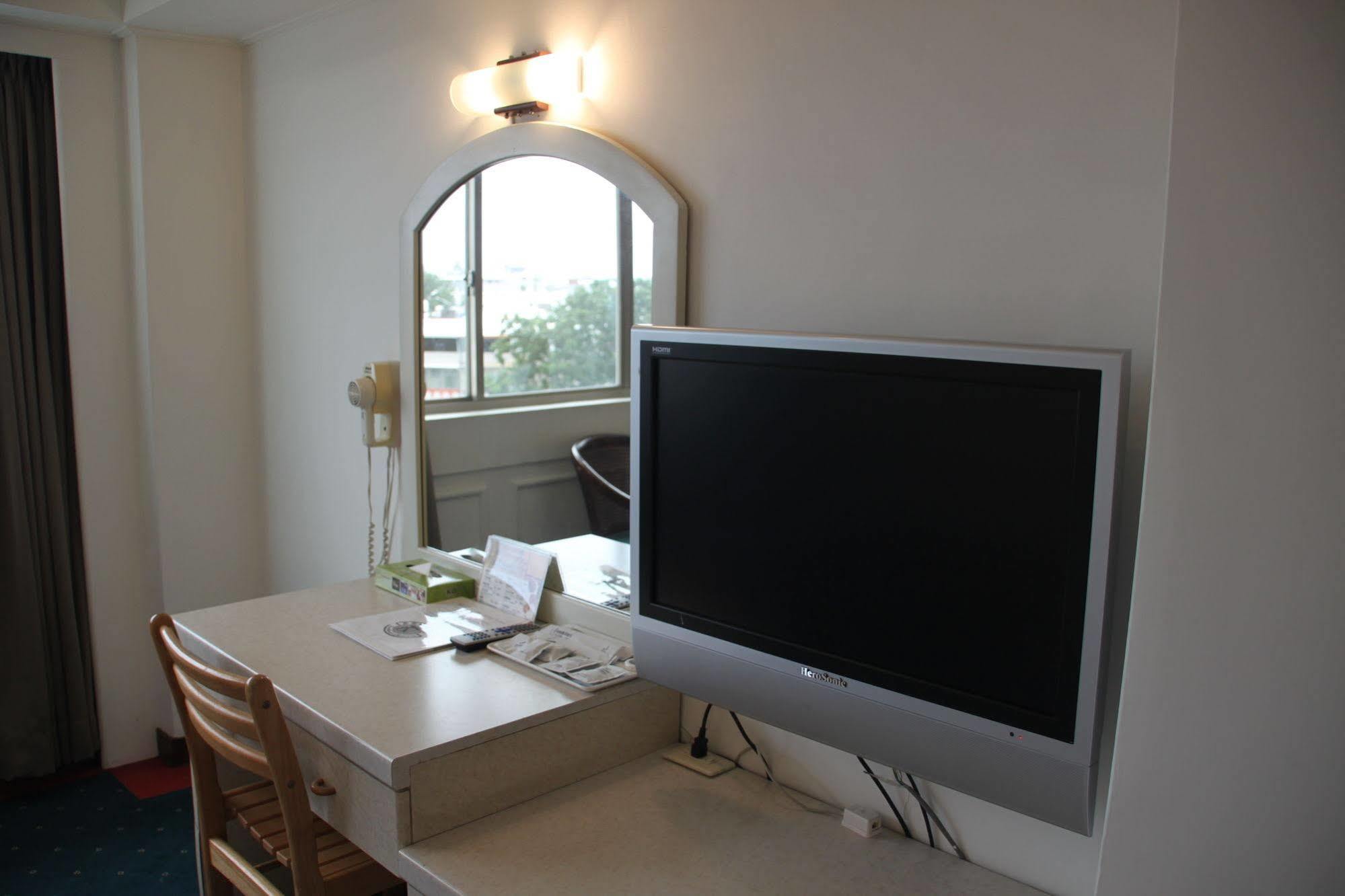 Taitung Bali Suites Hotel Exterior photo